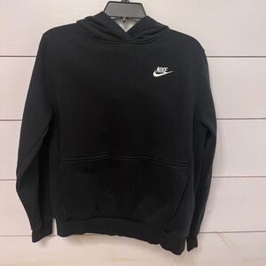 NWOT Nike Club Fleece Hoodie KIDS XL